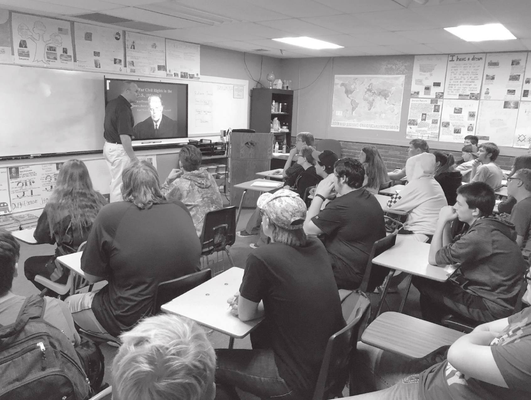 ECU Professor Pays Visit to Maud Schools | Seminole Producer