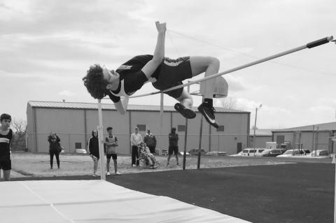 Seminole Chieftain Track Team Compete at Henryetta