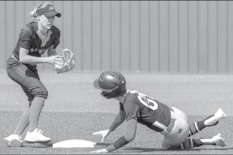 The Seminole State College Softball Team Took Both Games Of A Series   D8ad1943e5 Ar00501006 